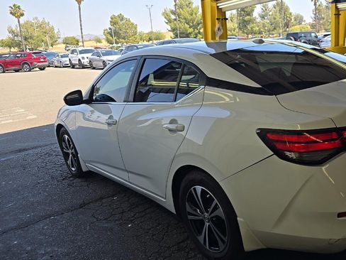 Used 2023 Nissan Sentra SV w/ All-Weather Package FWD image 6