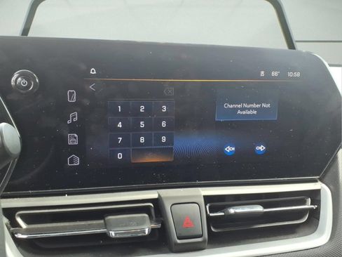 Certified 2025 Chevrolet TrailBlazer LS w/ LS Convenience Package FWD image 15