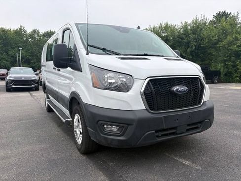 Used 2025 Ford Transit 250 Low Roof w/ Exterior Upgrade Package RWD image 14
