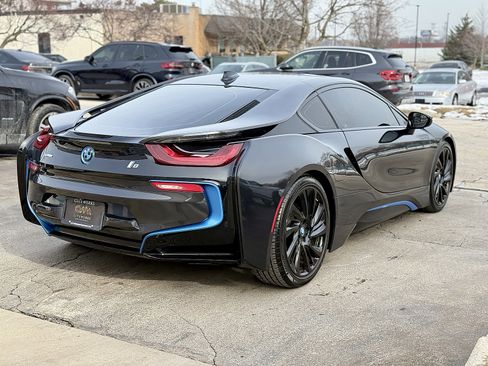 Used 2015 BMW i8 image 7