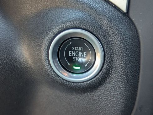 Used 2022 Chevrolet Silverado 1500 LT RWD image 18