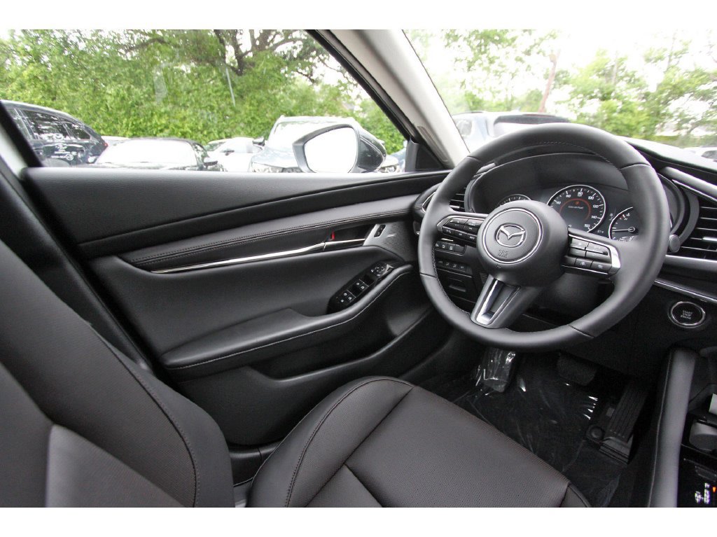 New 2026 MAZDA MAZDA3 2.5 Turbo Sedan w/Premium Plus AWD/4WD image 8