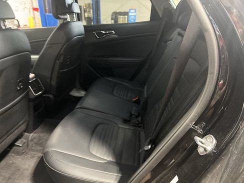 Used 2024 Kia Sportage SX AWD/4WD image 9