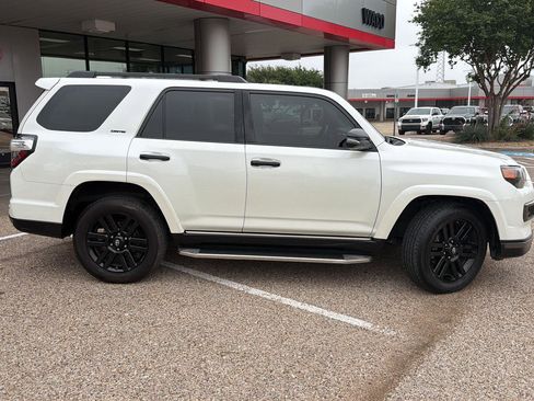 Used 2021 Toyota 4Runner Nightshade AWD/4WD image 2