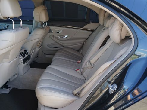 Used 2014 Mercedes-Benz S 550 Sedan image 33