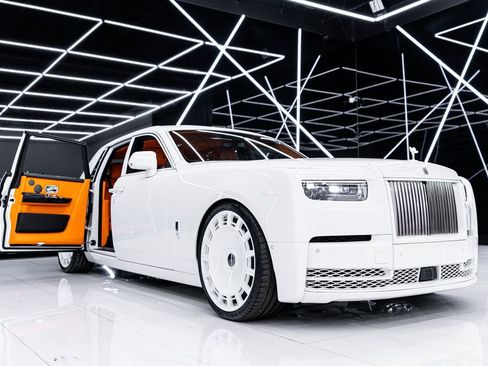 Used 2026 Rolls-Royce Phantom Sedan image 6