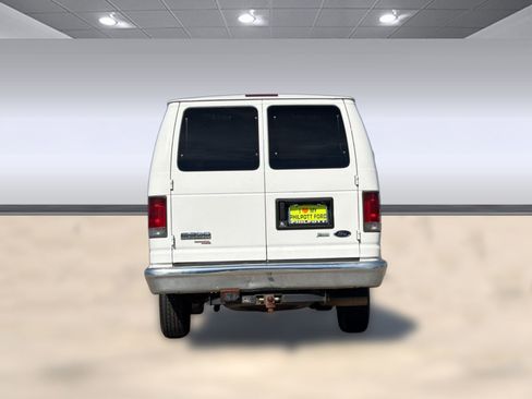 Used 2012 Ford E-350 and Econoline 350 XL image 8