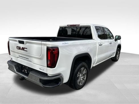 Used 2024 GMC Sierra 1500 SLT image 5