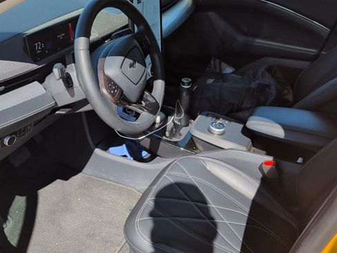 Used 2022 Ford Mustang Mach-E California Route 1 image 11