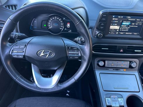 Used 2019 Hyundai Kona SEL image 27
