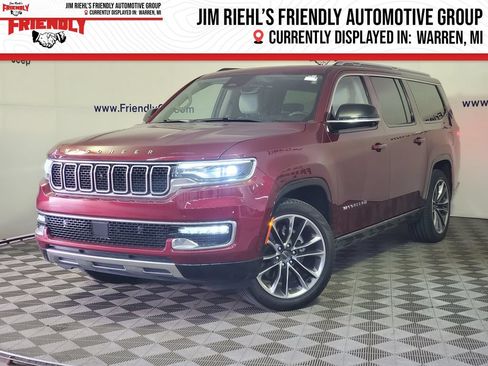 Used 2024 Jeep Wagoneer L Series III w/ Premium Group I AWD/4WD image 1