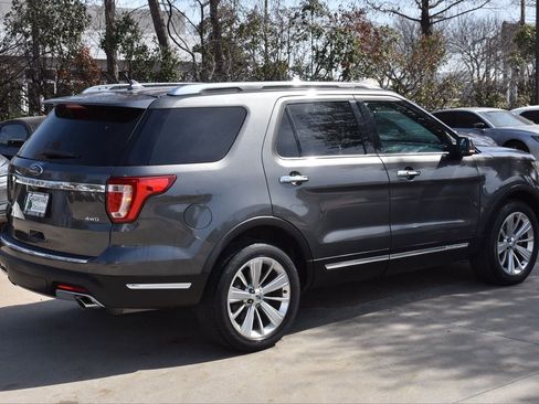 Used 2019 Ford Explorer Limited w/ Class III Trailer Tow Package image 7