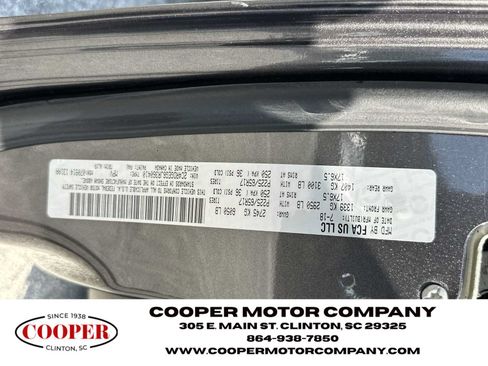 Used 2018 Dodge Grand Caravan GT FWD image 29