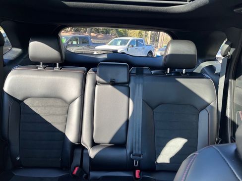 Used 2023 Ford Edge ST-Line w/ Class II Trailer Tow Package image 17