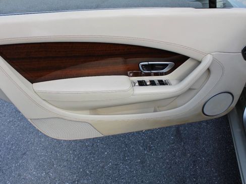 Used 2013 Bentley Continental GT AWD/4WD image 16