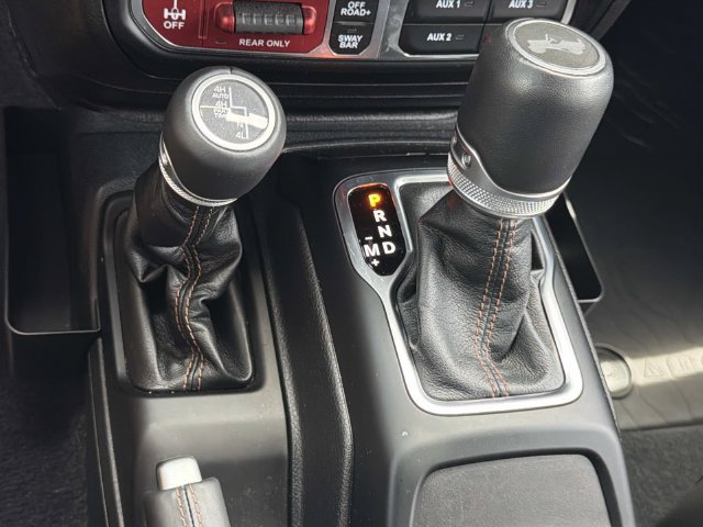 Used 2023 Jeep Wrangler Unlimited Rubicon 392 AWD/4WD image 31
