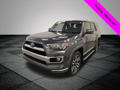 Used 2018 Toyota 4Runner Limited image 3