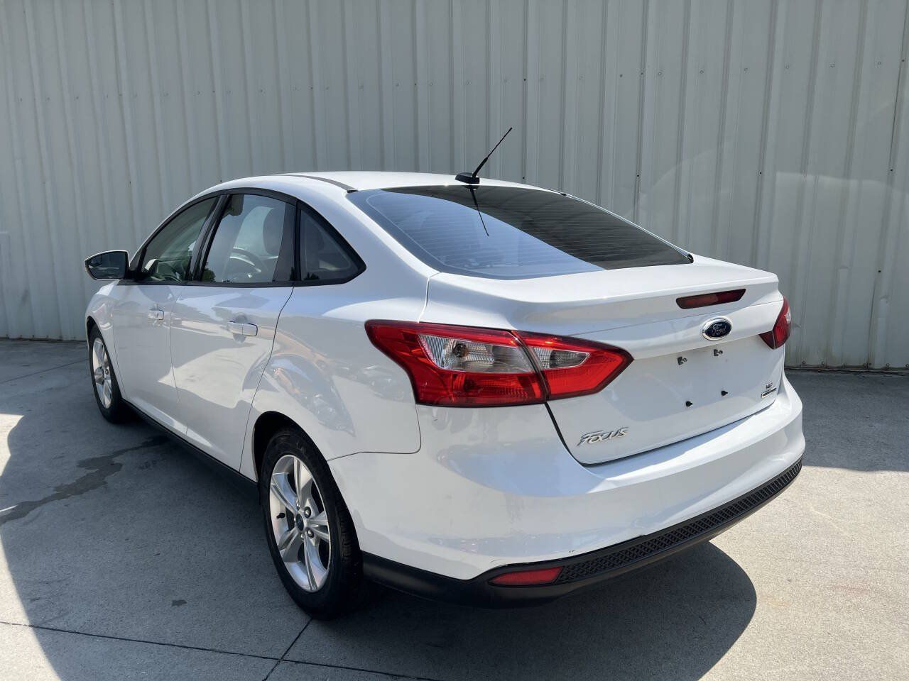 Used 2014 Ford Focus SE FWD image 5