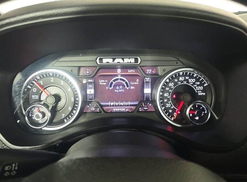 Used 2022 RAM 1500 Big Horn AWD/4WD image 8
