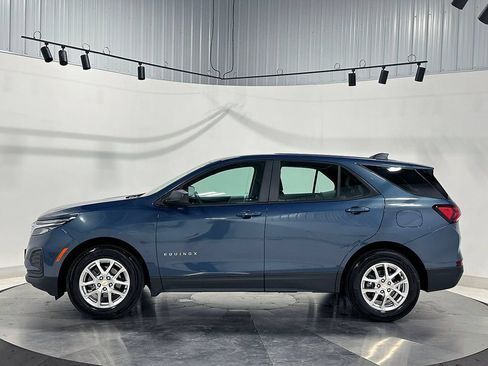Used 2024 Chevrolet Equinox LS FWD image 15