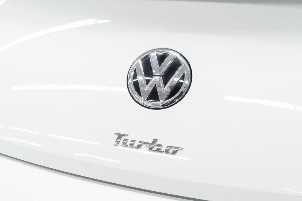 Used 2019 Volkswagen Beetle 2.0T S FWD image 8