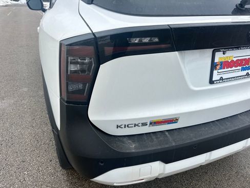 New 2026 Nissan Kicks SR w/ Cold Weather Package image 33