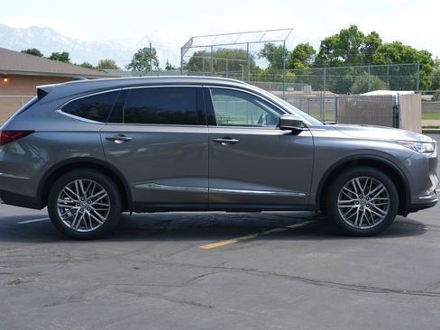 Used 2022 Acura MDX SH-AWD w/ Advance Package image 7