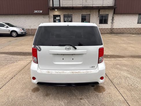 Used 2014 Scion xB image 6