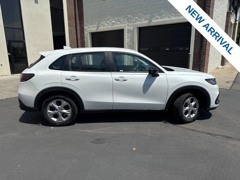 Used 2024 Honda HR-V LX image 8