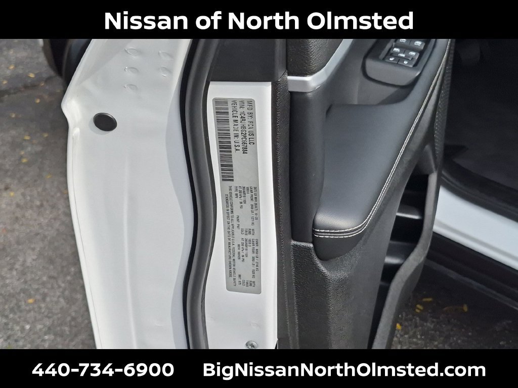 Used 2023 Jeep Grand Cherokee Limited AWD/4WD image 26