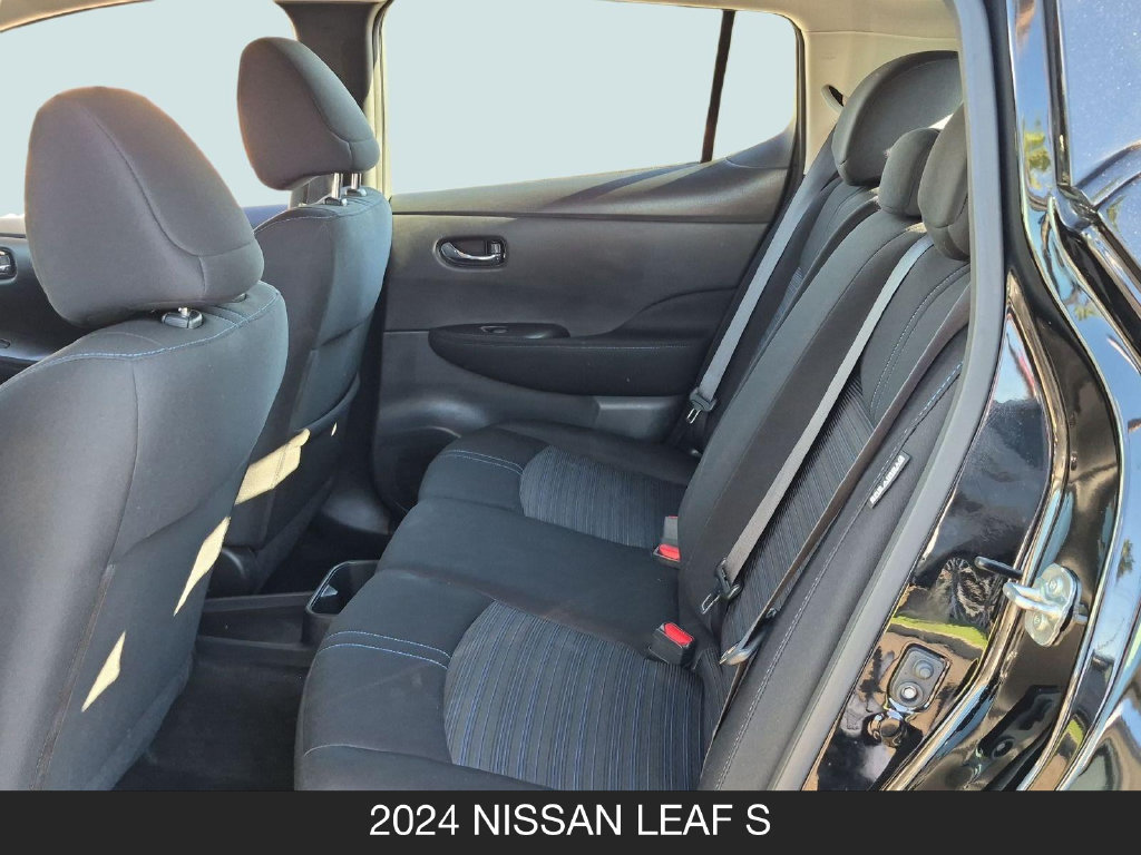 Used 2024 Nissan Leaf S FWD image 16