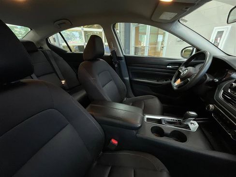 Used 2019 Nissan Altima 2.5 S FWD image 28