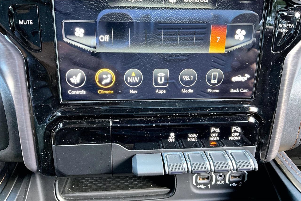 Used 2020 RAM 1500 Limited AWD/4WD image 25