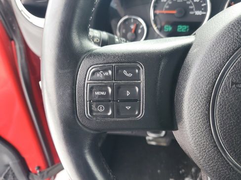 Used 2014 Jeep Wrangler Unlimited Sahara w/ Connectivity Group image 13