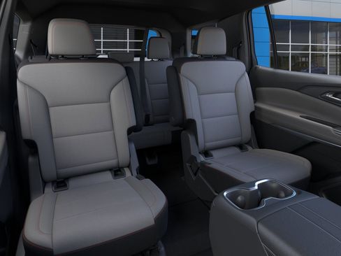 New 2026 Chevrolet Traverse LT image 17