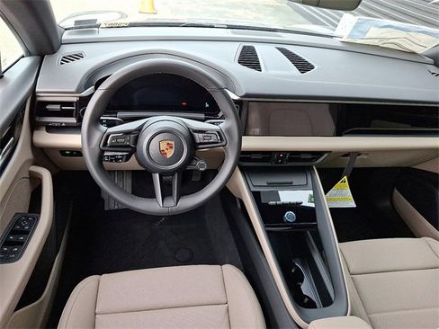 New 2025 Porsche Macan 4 Electric image 13