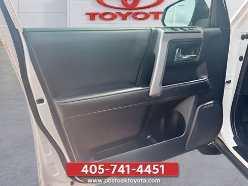 Used 2019 Toyota 4Runner SR5 RWD image 26