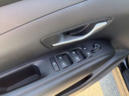 Used 2024 Hyundai Tucson SEL image 12