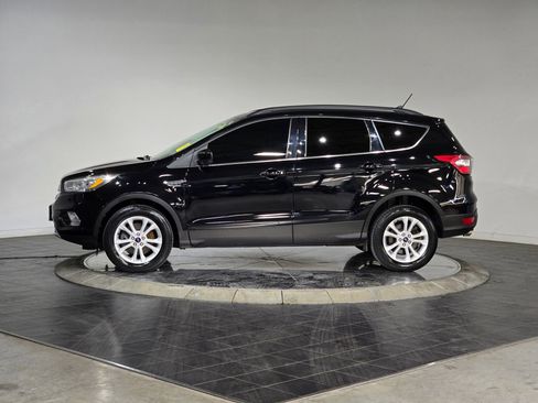 Used 2018 Ford Escape SEL image 7