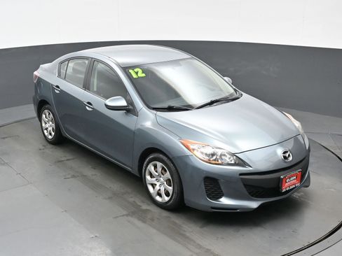 Used 2012 MAZDA MAZDA3 i Sport image 35