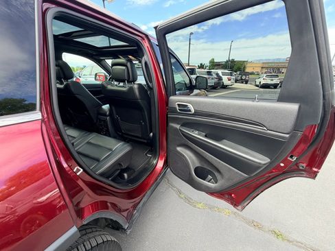 Used 2020 Jeep Grand Cherokee Limited w/ Luxury Group II AWD/4WD image 22