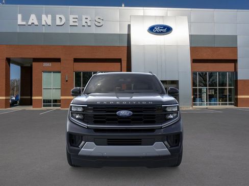 New 2026 Ford Expedition Platinum w/ Platinum Ultimate Package image 6