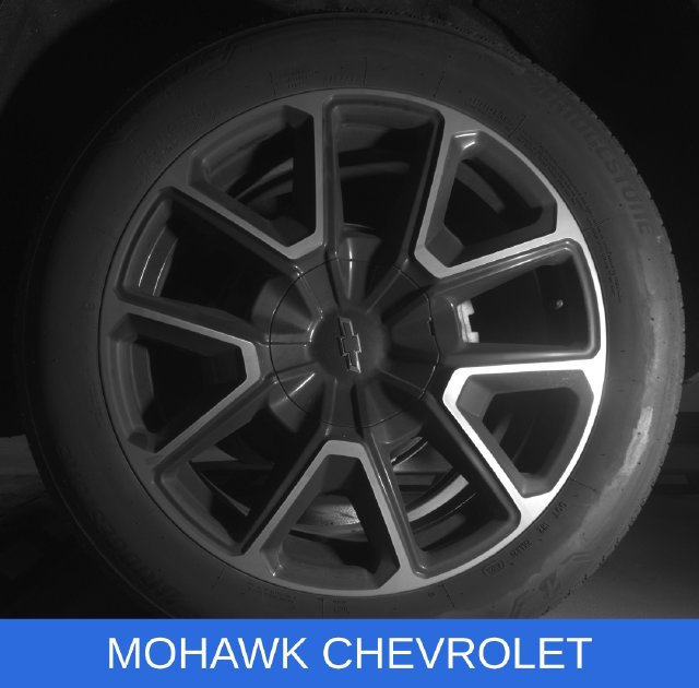Used 2024 Chevrolet Suburban RST w/ Luxury Package AWD/4WD image 31