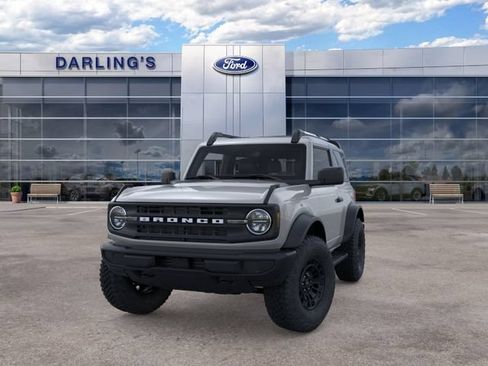 New 2026 Ford Bronco 2-Door w/ Sasquatch Package AWD/4WD image 2