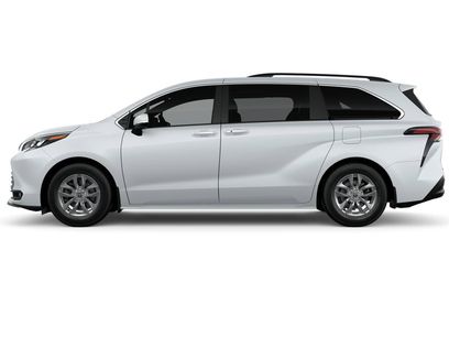 New 2026 Toyota Sienna XLE