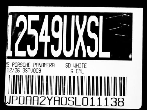 Certified 2025 Porsche Panamera image 30