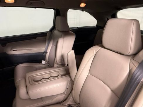 Used 2021 Honda Odyssey Touring image 39