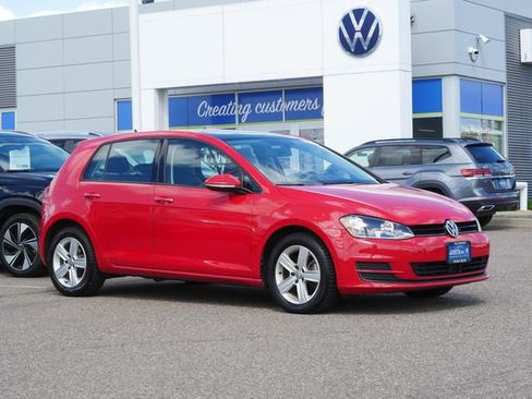 Used 2017 Volkswagen Golf Wolfsburg Edition FWD image 1
