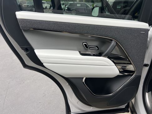 Used 2024 Land Rover Range Rover Sport SE AWD/4WD image 29