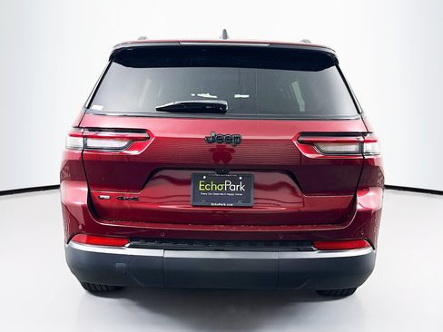 Used 2023 Jeep Grand Cherokee L Laredo AWD/4WD image 7